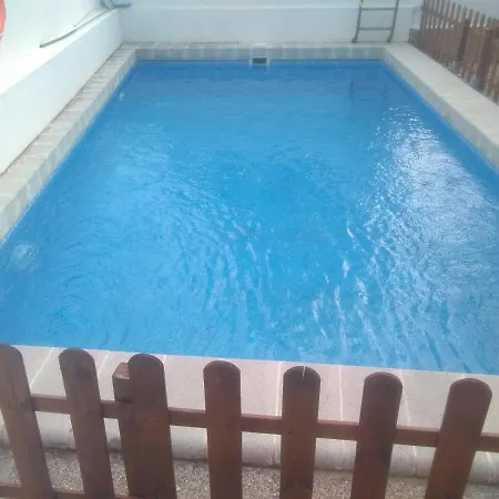 Garden 4*