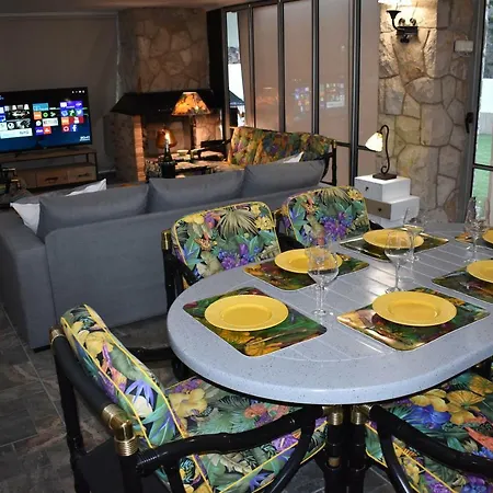 Garden Guest house