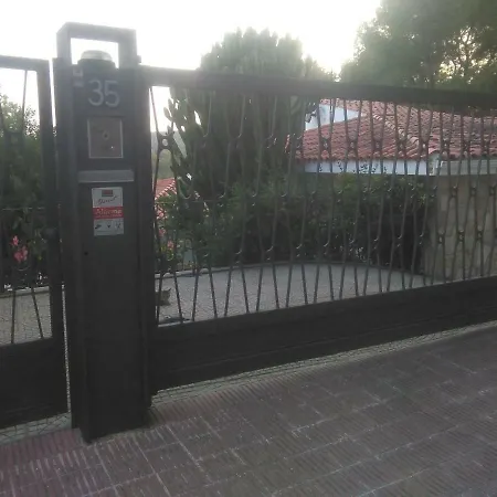 게스트하우스 Garden 4*