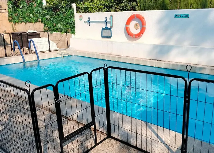 Πανσιόν Garden 4*
