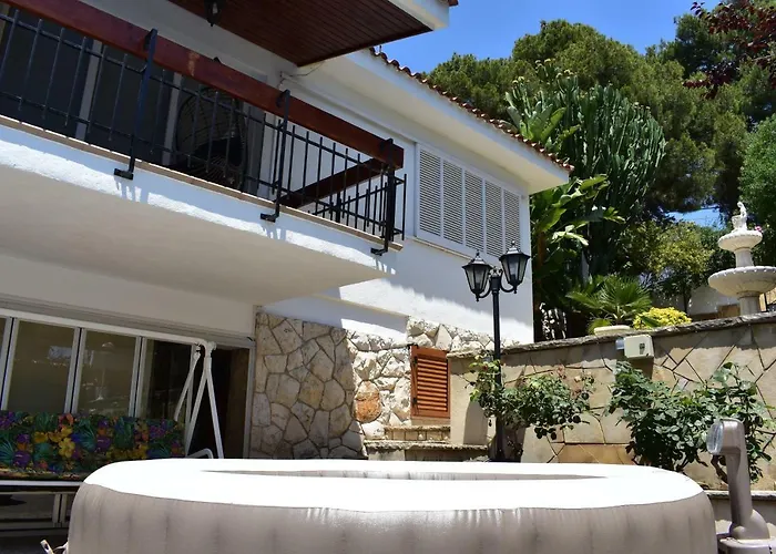 Garden 4*
