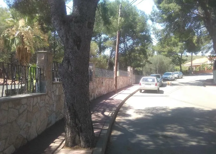 Garden Πανσιόν 4*