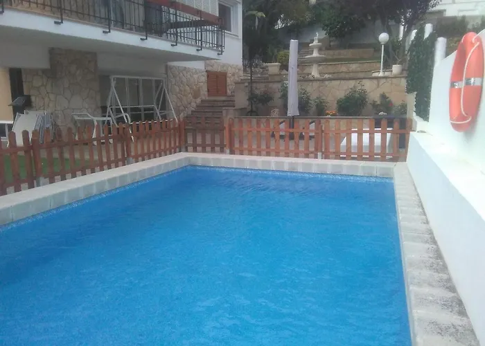 Πανσιόν Garden 4*