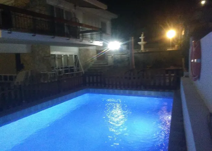 Πανσιόν Garden