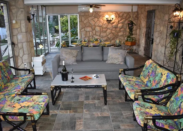 Garden 4*
